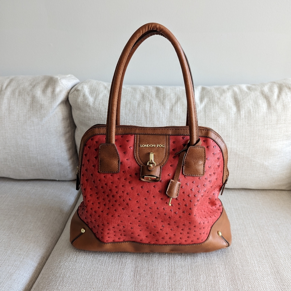 London Fog Purse. EUC.